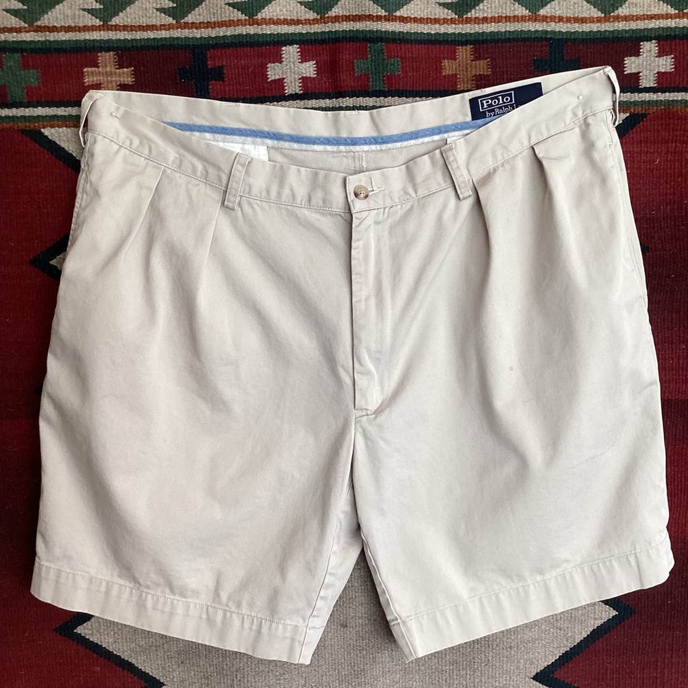Vintage Polo by Ralph Lauren pleated khaki shorts size 40